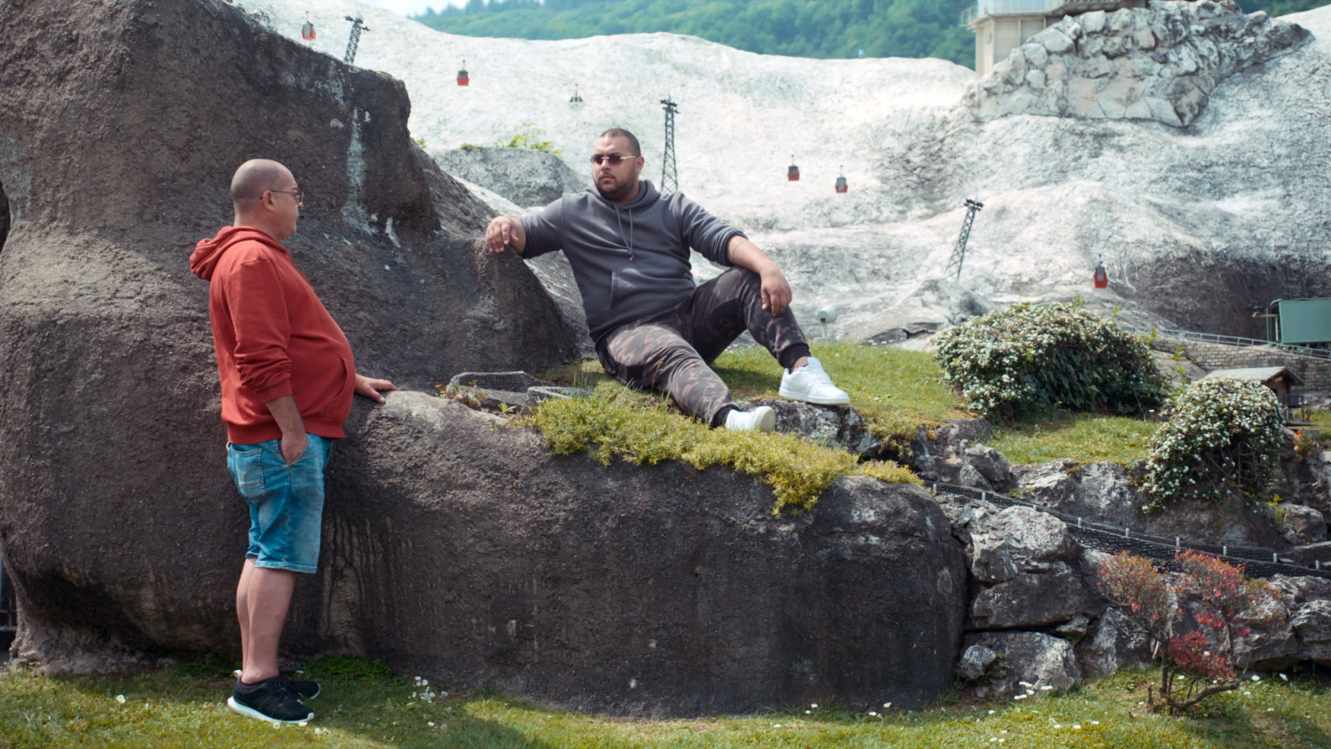 Anton v. Bredow, Architektur des Glücks, 60. Solothurner Filmtagen,  59. Internationale Hofer Filmtage, Kinostart Schweiz September 2025, Kinostart Deutschland Februar 2026, © 