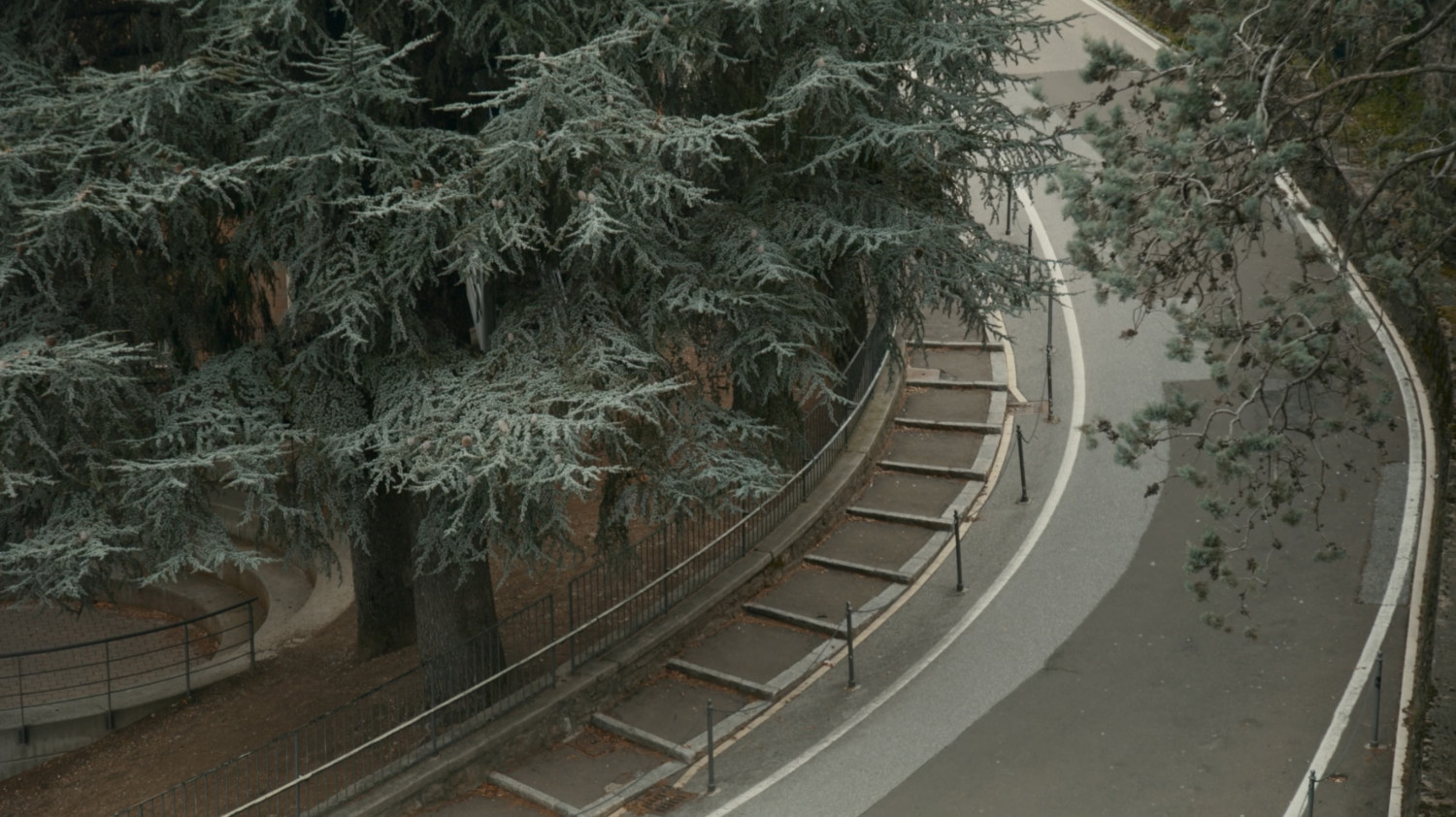 Anton v. Bredow, Architecture of Good Fortune, Swiss Premiere 60th Solothurner Filmtage, swiss cinema release 11th of September 2025, © 