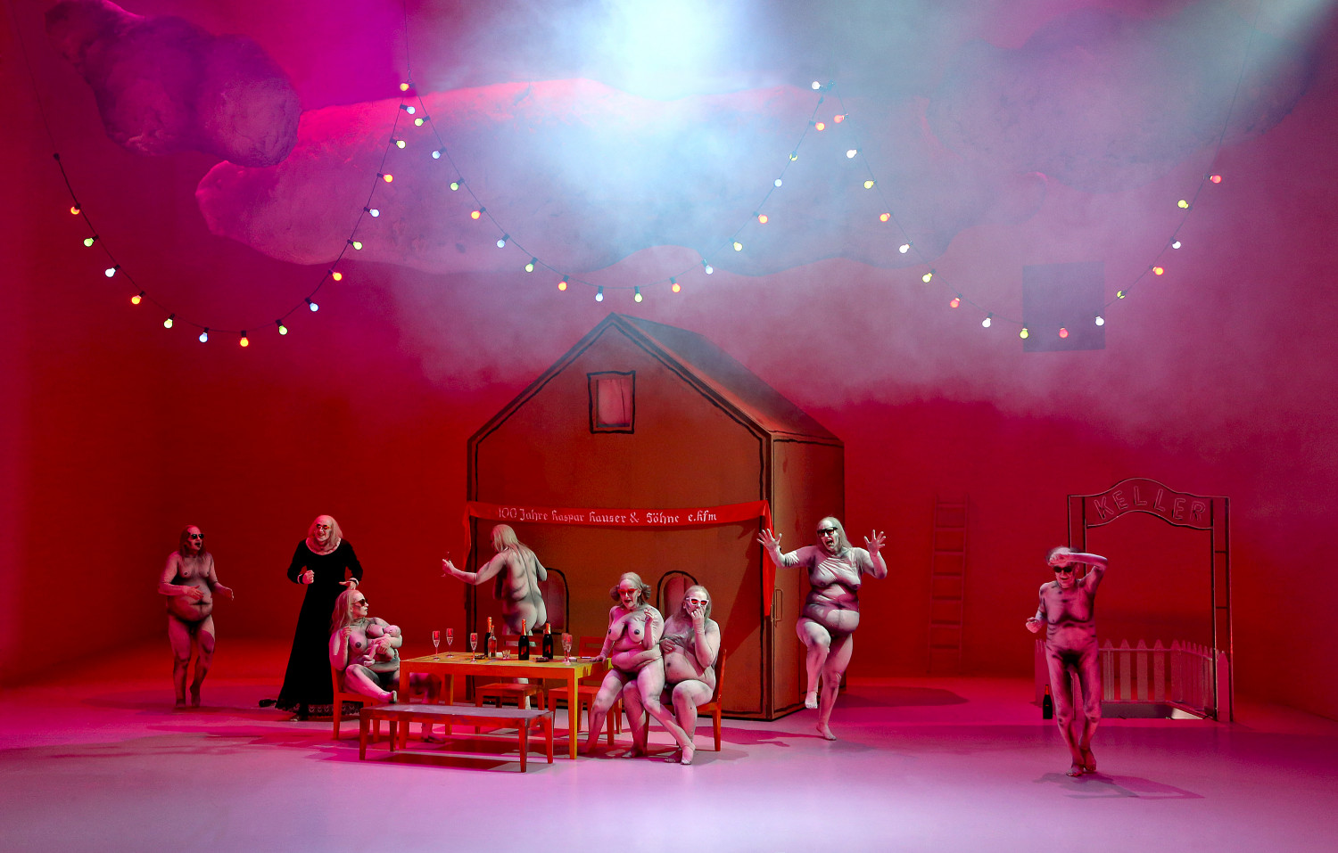 Anton v. Bredow, Kaspar Hauser & Söhne, Theater Basel, Spielzeit 17/18, © Birgit Hupfeld