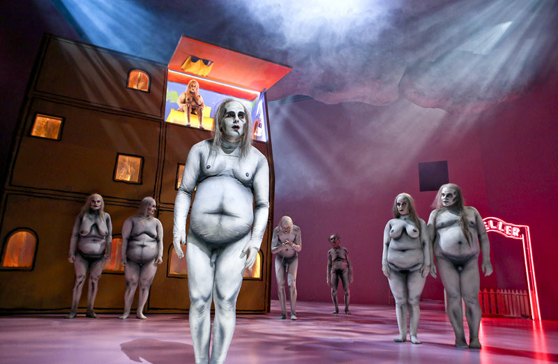 Anton v. Bredow, Kaspar Hauser & Söhne, Theater Basel, Spielzeit 17/18, © Birgit Hupfeld