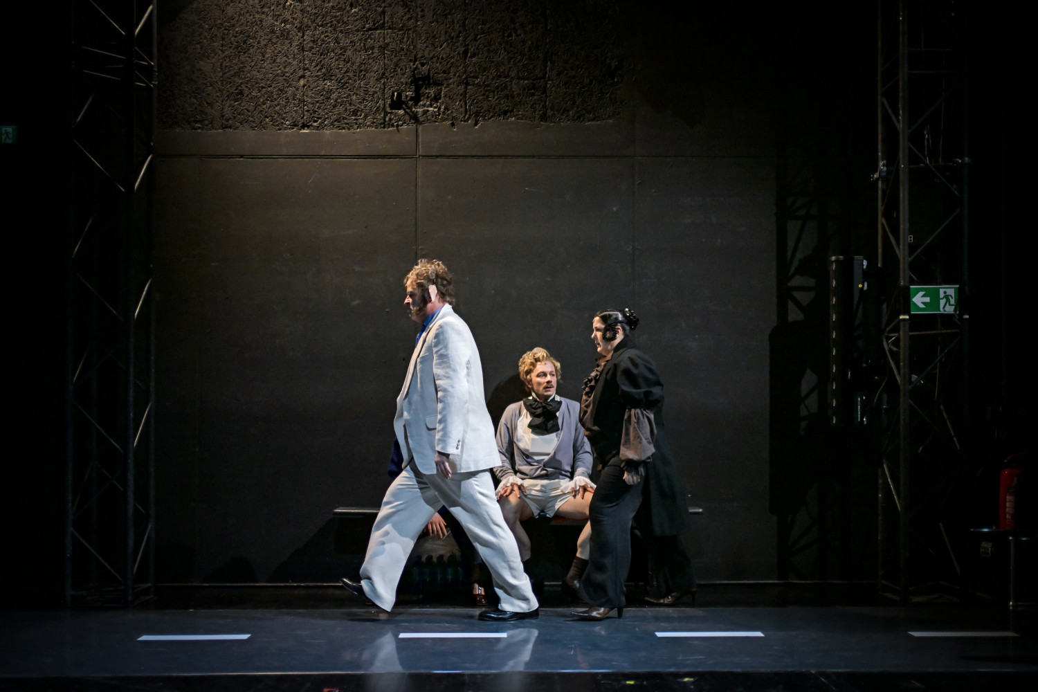 Anton v. Bredow, Meister Floh, Staatstheater Mainz, Spielzeit 25/26/27, © Andreas Etter